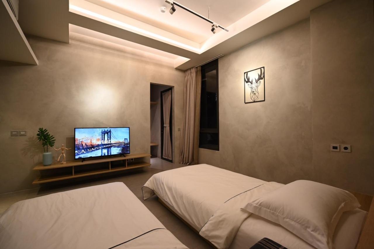 Hotel Nostoi Giacarta Esterno foto